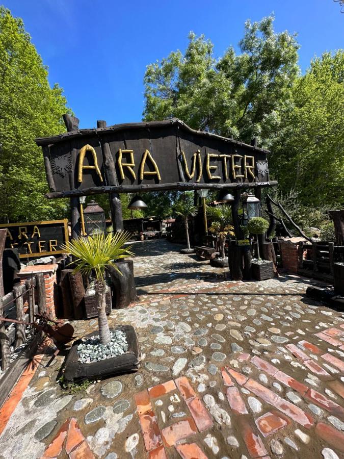 Ara E Vjeter Resort Velipoje Exterior photo